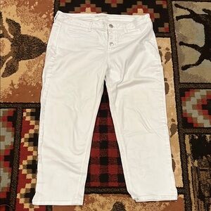 Womens white Maurice’s jeans